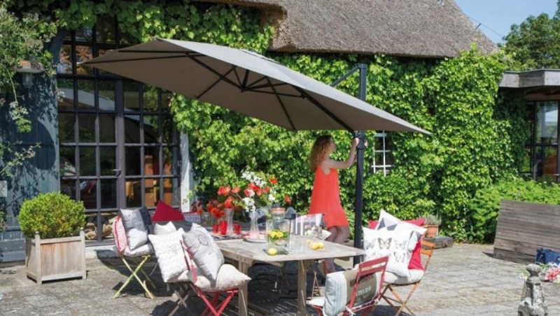 Parasol Colmar Hang Donkergrijs Alu 250x250cm - Giga Living