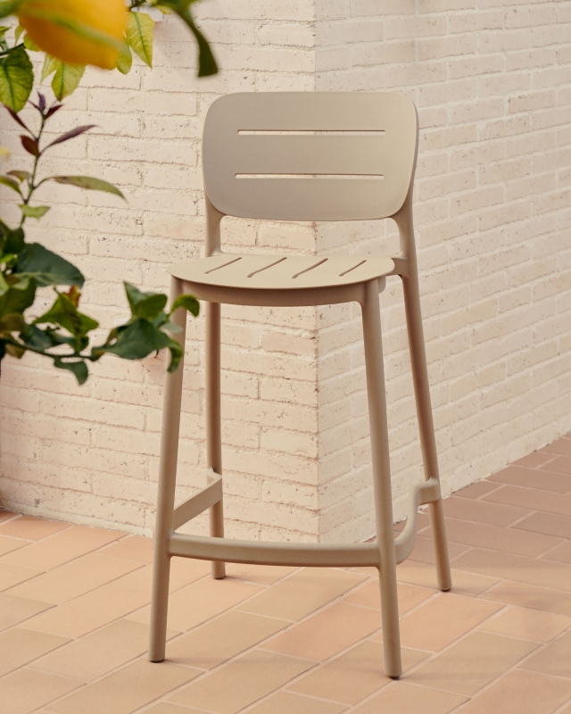 Kave Home Buitenkruk Morella Beige Kunststof