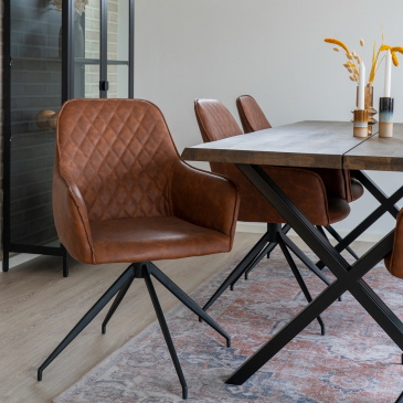 House Nordic Eetkamerstoel Harbo Met Swivel Vintage Bruin