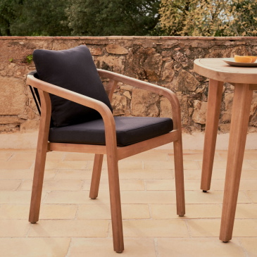 Kave Home Stoel Malaret Massief Eucalyptushout Zwart Touw