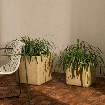 Kave Home Bloempot Minoa Laag Mosterd Set van 2