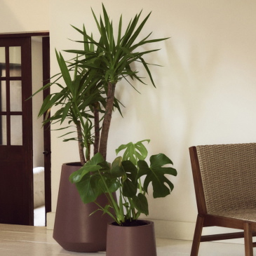Kave Home Bloempot Calun Cement Donkerrood Ø50cm
