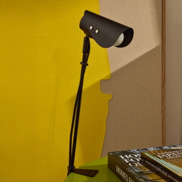 Kave Home Bureaulamp Jula Zwart met Klem
