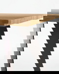 Kave Home Tafel Koda Eikenfineer Naturel en Zwart Stalen Poten 160x90cm