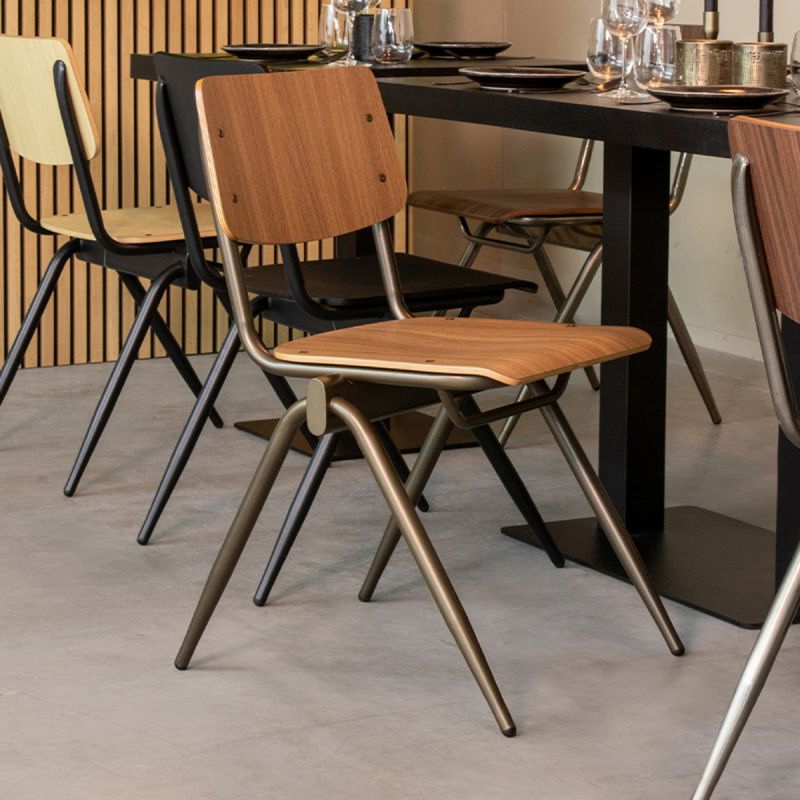 LABEL51 Eetkamerstoel Solid Walnoot