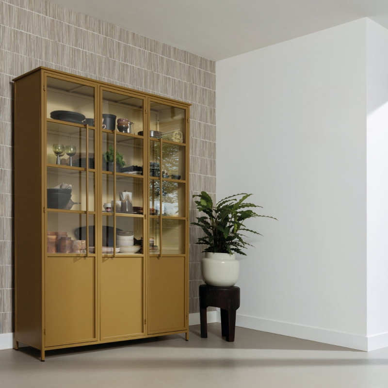 Woood Vitrinekast Exhibit Metaal Honinggeel 3-Deurs