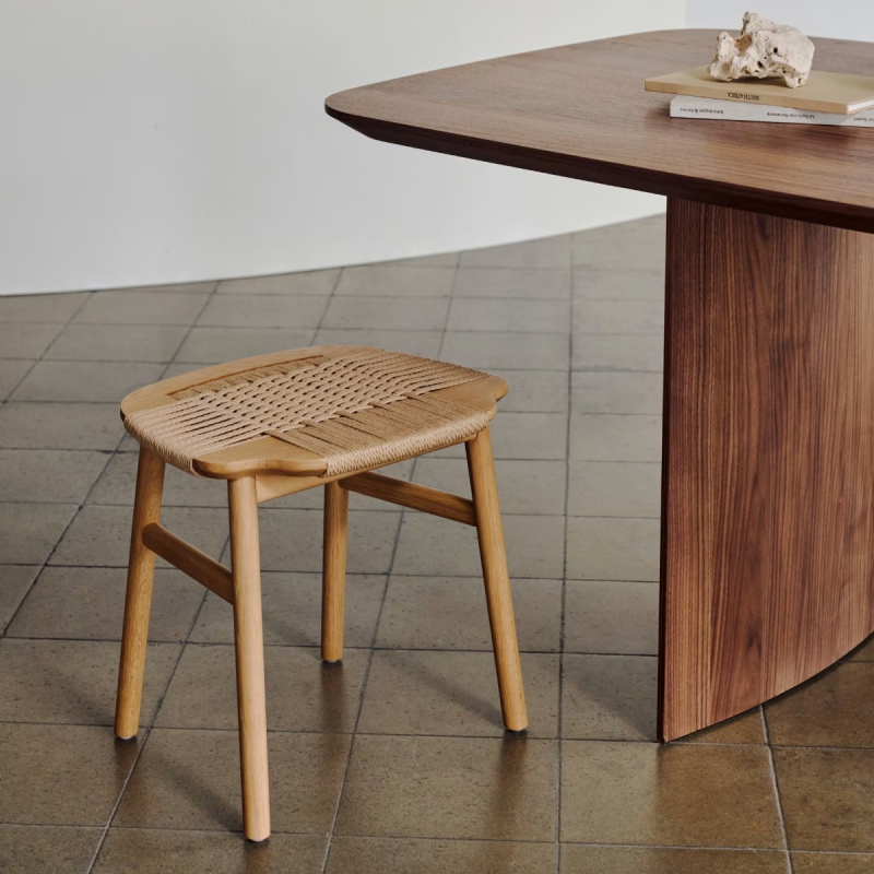 Kave Home Kruk Enit Beige Touw Massief Eikenhout