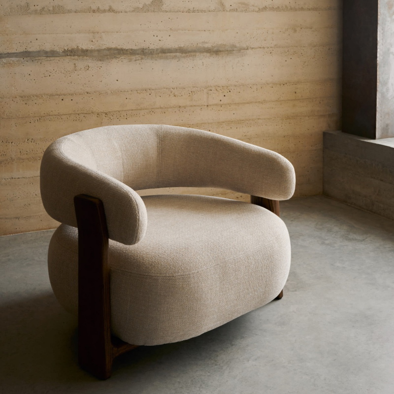 Kave Home Fauteuil Granite Beige/Bruin Chenille En Essenhout